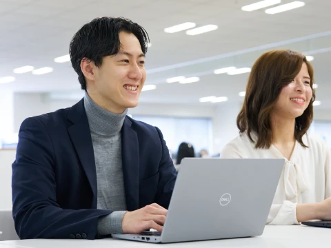 採用情報 画像